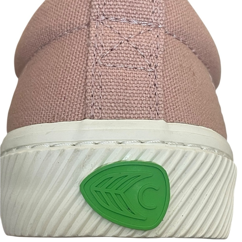 Cariuma OCA Low Rose Pink
Canvas Sneakers Men Size 6.5
Unisex Women 8 New - Picture 8 of 15